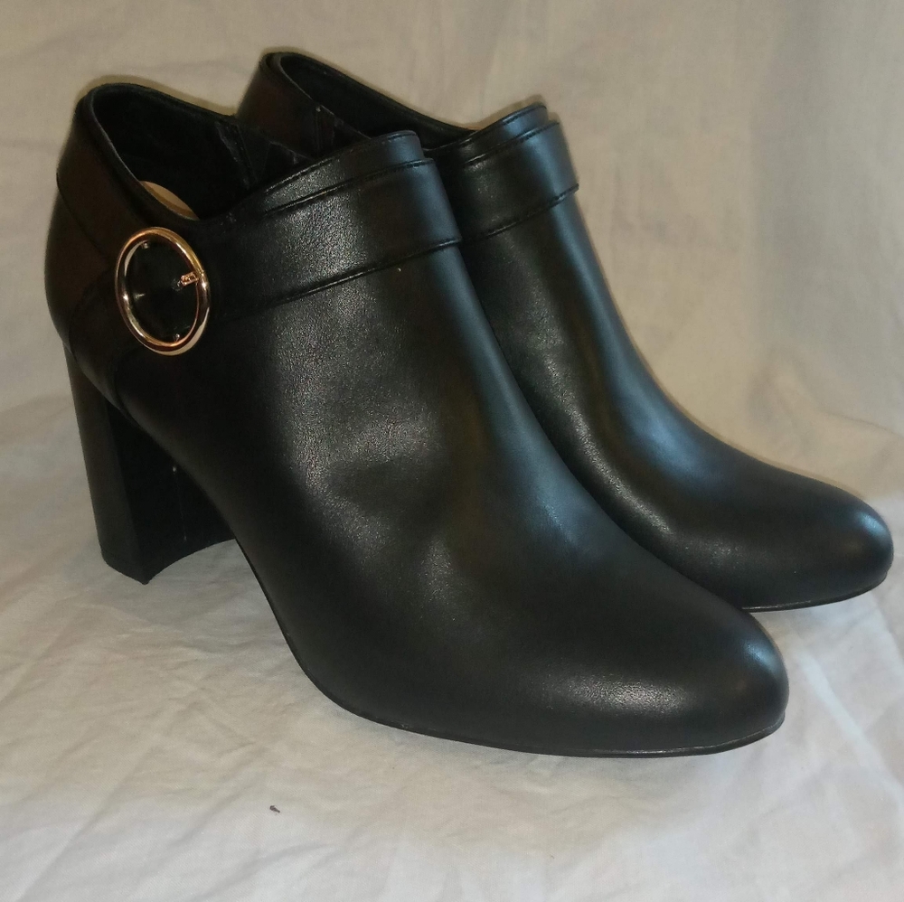 Micheal Shannon Boots size 11